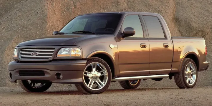 2001 Ford F-Series F-150 Harley-Davidson Supercharged Automatic, 4-speed