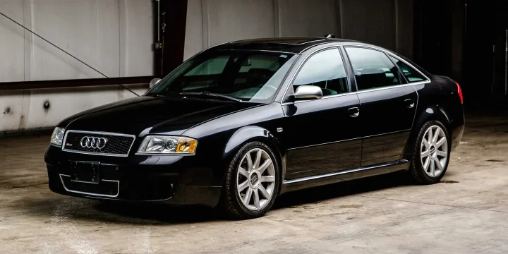 2002 Audi A6 (NA) RS 6 Sedan (NA) TipTronic, 5-speed