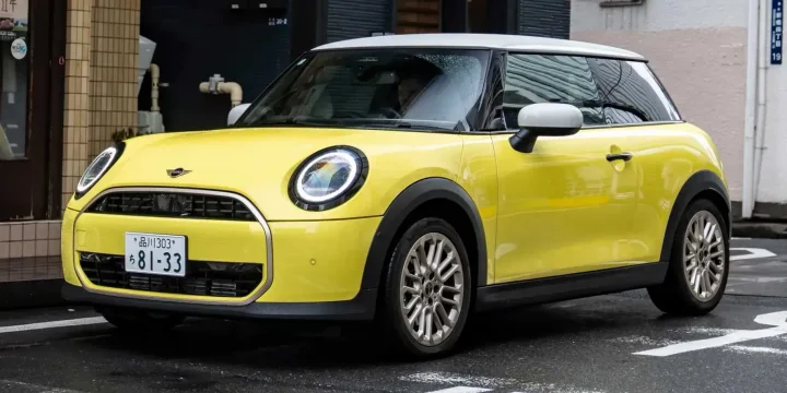 2024 Mini Cooper C 3-door Steptronic, 7-speed