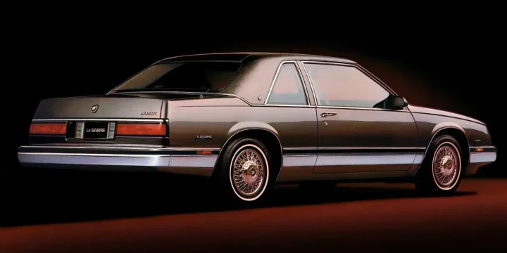 1988 Buick LeSabre 3.8 V6 Hydra-Matic, 4-speed