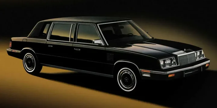 1983 Chrysler Executive 2.6 Automatic