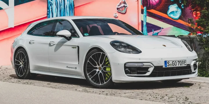 2021 Porsche Panamera 4S E-Hybrid Sport Turismo