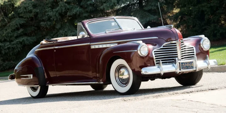 1941 Buick Roadmaster Convertible Coupé 5.2 Manual