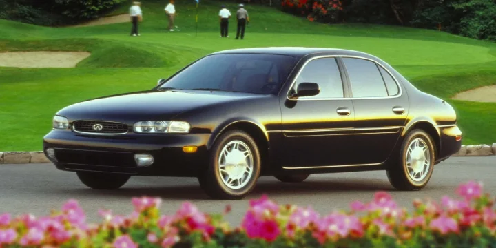 1992 Infiniti J30