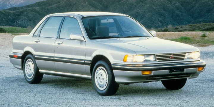 1992 Mitsubishi Galant (NAR) generation E30 Facelift
