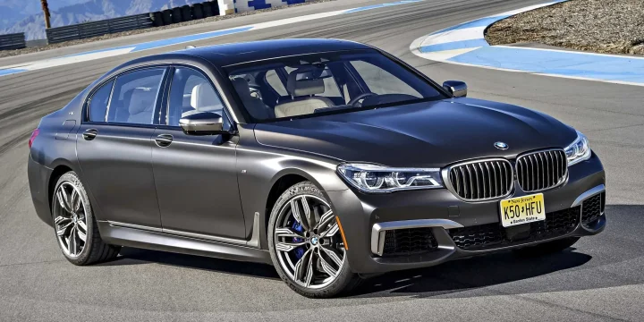 2016 BMW 7 Series M760Li xDrive Steptronic, 8-speed
