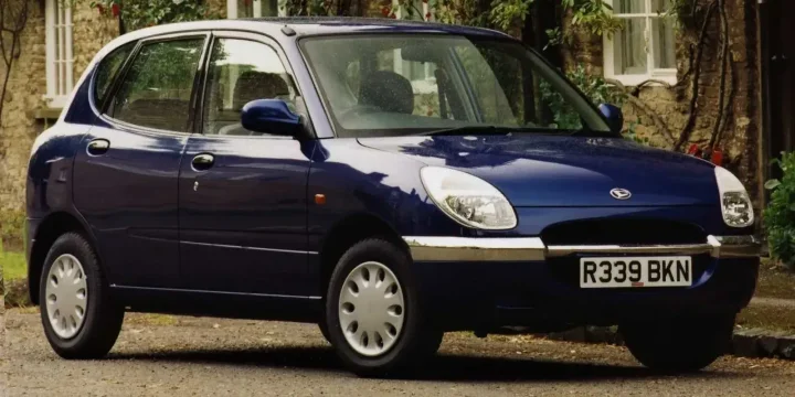 1998 Daihatsu Sirion 1.0
