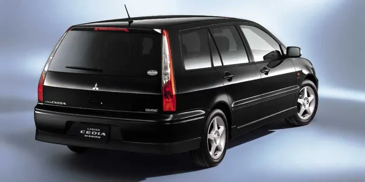 2000 Mitsubishi Lancer (JDM) Lancer Cedia Wagon (JDM)