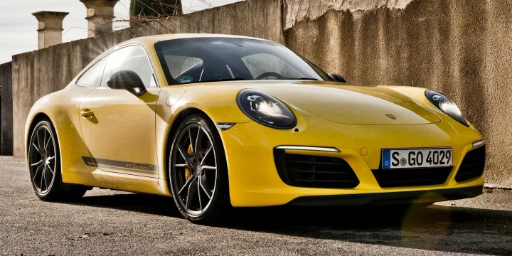 2018 Porsche 911 Carrera T 2-seater