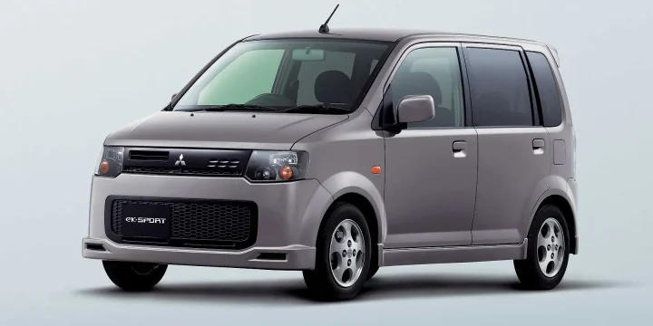 2002 Mitsubishi eK generation H81W