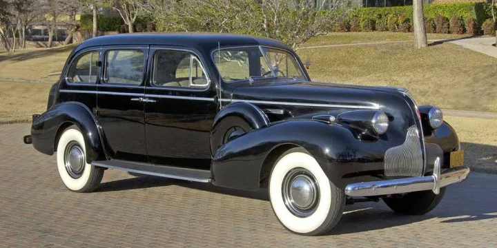 1939 Buick Limited 8-passenger Touring Sedan 5.2 Manual