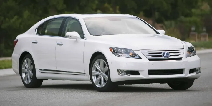 2010 Lexus Concept 600h L AWD