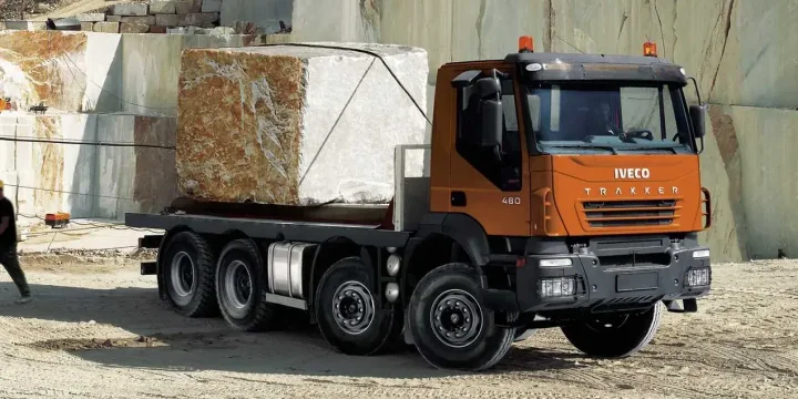 2003 Iveco Trakker 480 Rigid 8x4