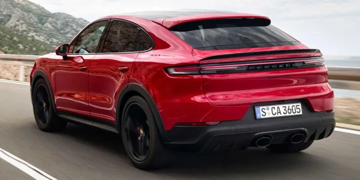 2024 Porsche Cayenne GTS Coupé