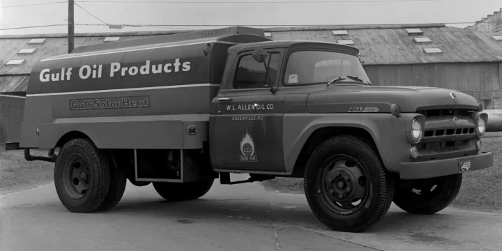 1957 Ford Medium Duty F-600 4.5 V8 HD