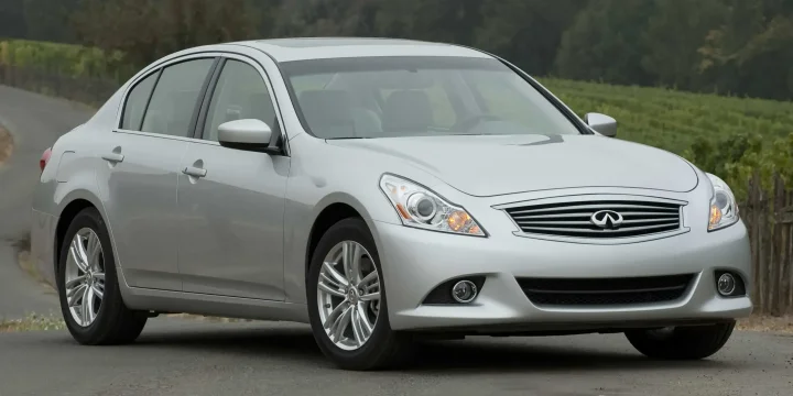 2011 Infiniti G25 Sedan