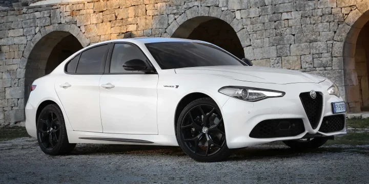 2020 Alfa Romeo Giulia 2.0 Turbo 16V Q4 Automatic, 8-speed