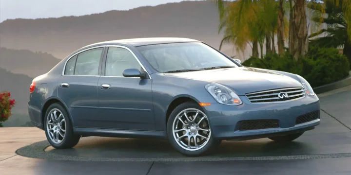 2005 Infiniti G35x Sedan