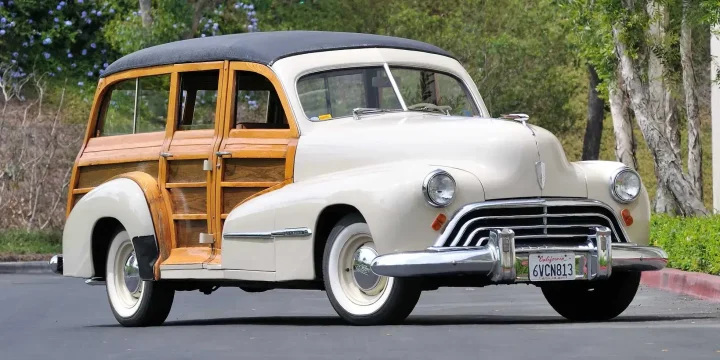 1946 Oldsmobile Series 60 Special 66 Station Wagon