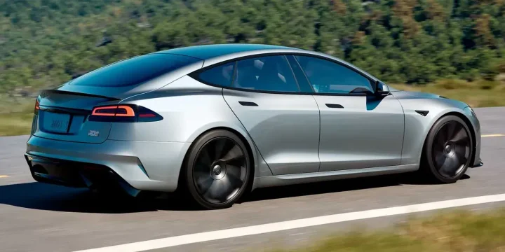 2026 Tesla Model S Plaid