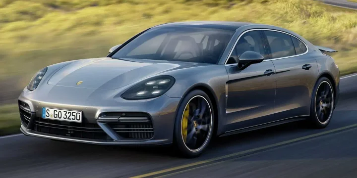 2017 Porsche Panamera Turbo Executive