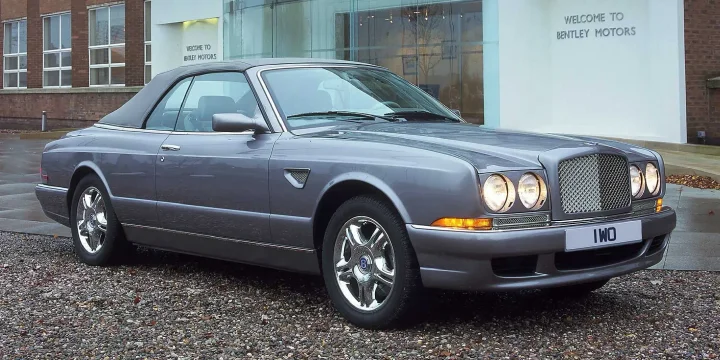 1995 Bentley Azure 6.75 V8 Automatic, 4-speed