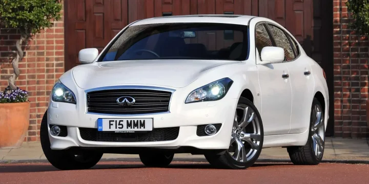 2011 Infiniti M30d