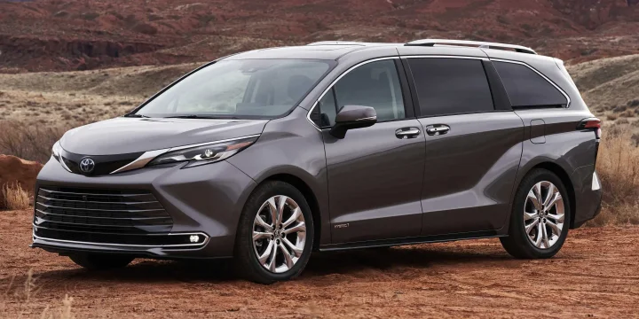 2021 Toyota Sienna Hybrid E-