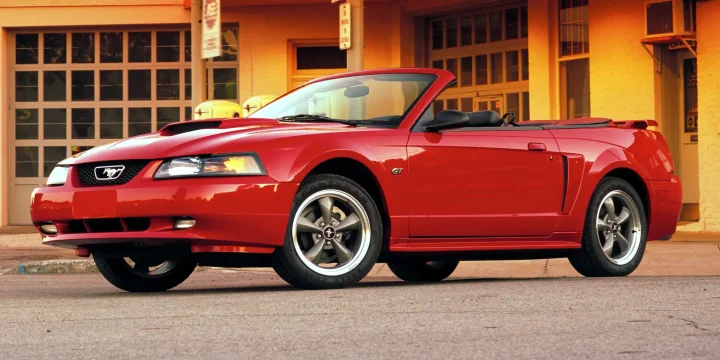 1999 Ford Mustang GT Convertible