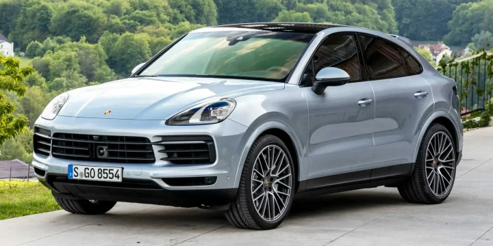 2020 Porsche Cayenne S Coupé
