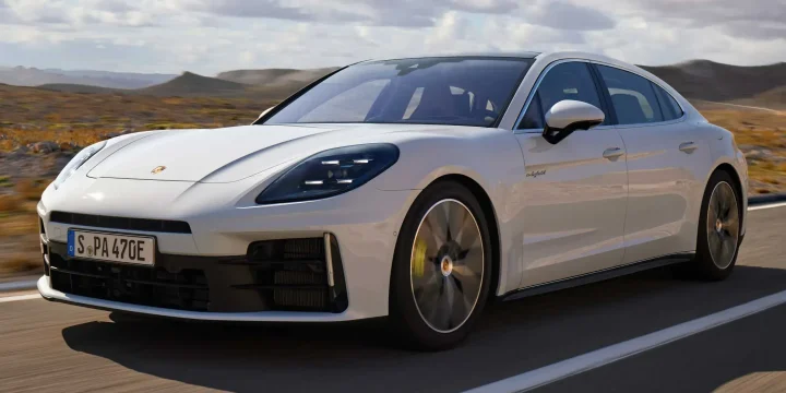 2024 Porsche Panamera 4 E-Hybrid Executive