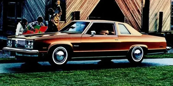 1977 Oldsmobile 98 Ninety-Eight Coupé