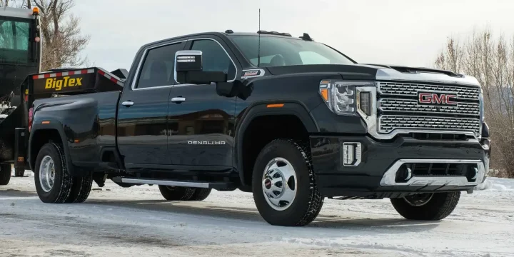 2020 GMC Sierra HD 6.6 V8 Duramax 4WD Automatic, 10-speed