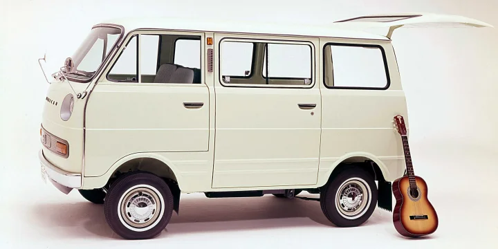 1971 Mitsubishi Minicab EL Van
